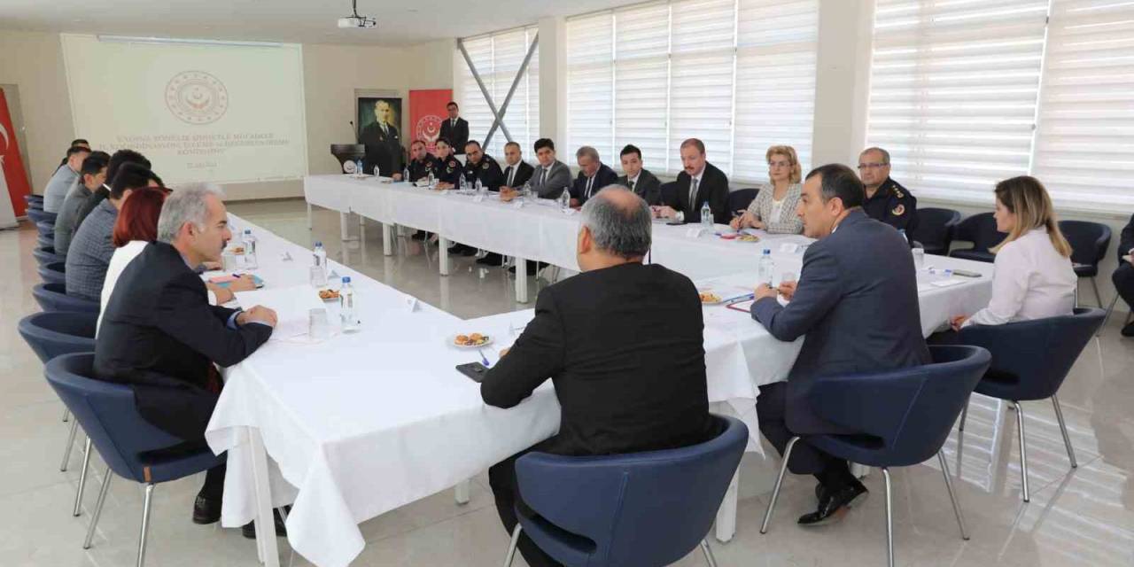 Burdur Valisi Türker Öksüz: "Kadına Yönelik Şiddetle Mücadelede İlkemiz Sıfır Tolerans"