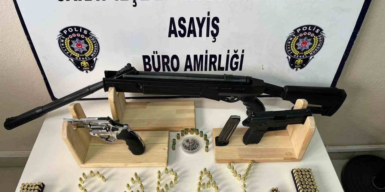 Tekirdağ’da Ruhsatsız Silahlar Ele Geçirildi