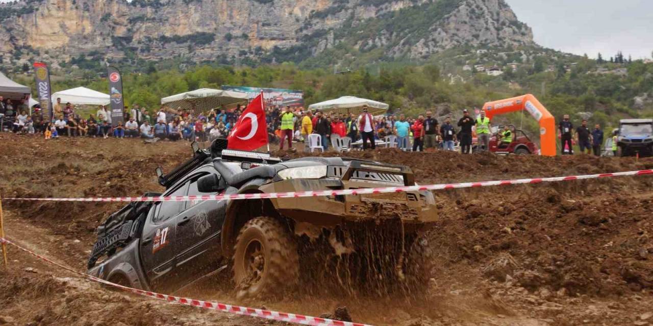 Mersinde Off-road Rüzgarı Esti