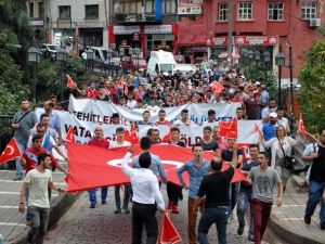 Trabzon’da ‘Teröre Lanet’ Yürüyüşü