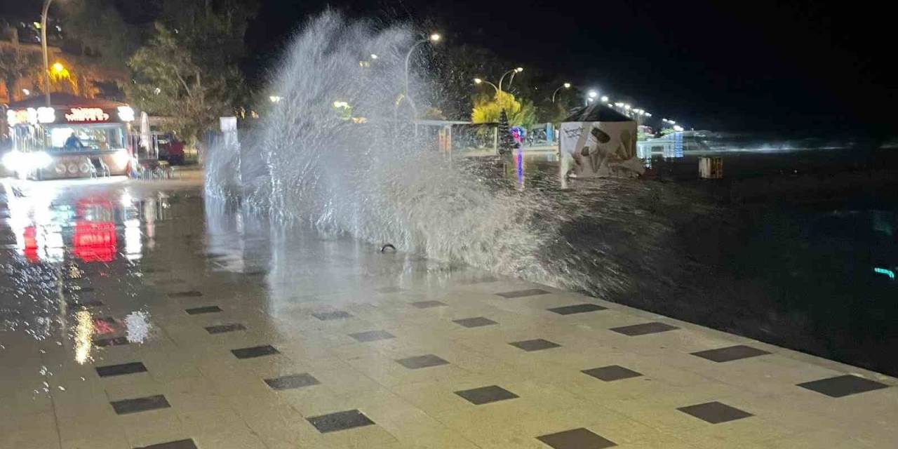 Sinop’ta Fırtına Uyarısı