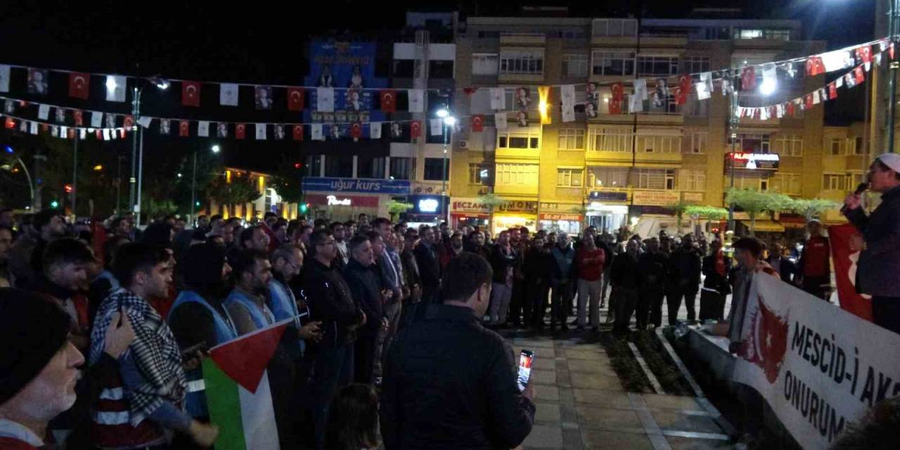 Gazze’de Gerçekleştirilen Hastane Saldırısı Burdur’da Protesto Edildi