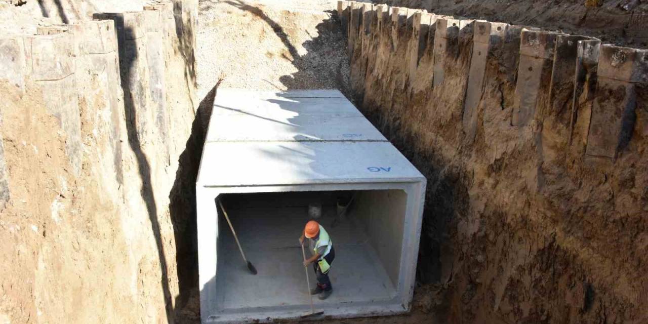 Bursa İlçelerinde Altyapı Mesaisi