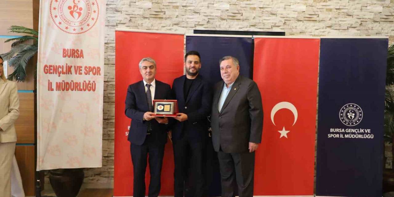 Bursa Büyükşehir Belediyespor’a Ödül Yağdı