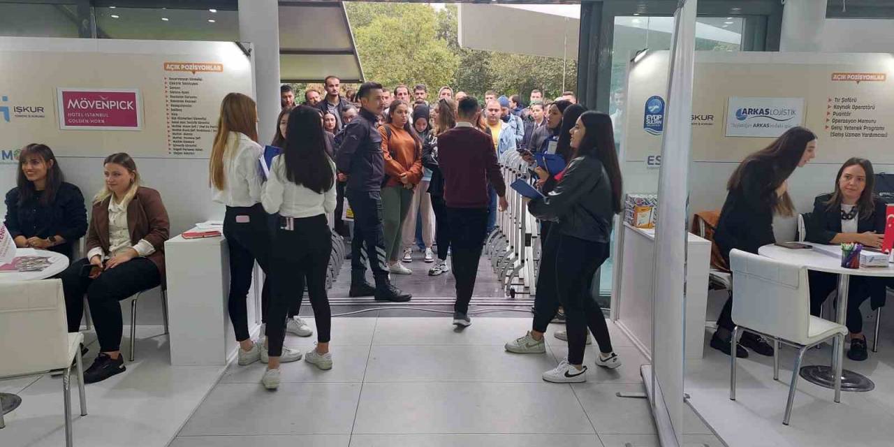 Eyüpsultan 4. İstihdam Fuarı Açıldı