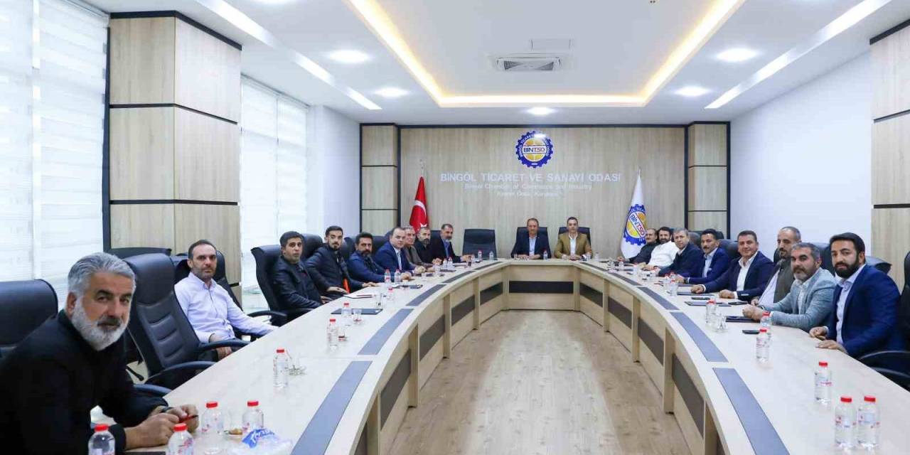 Bintso’nun Konferans Salonuna Cumhurbaşkanı Yardımcısı Yılmaz’ın İsmi Verildi