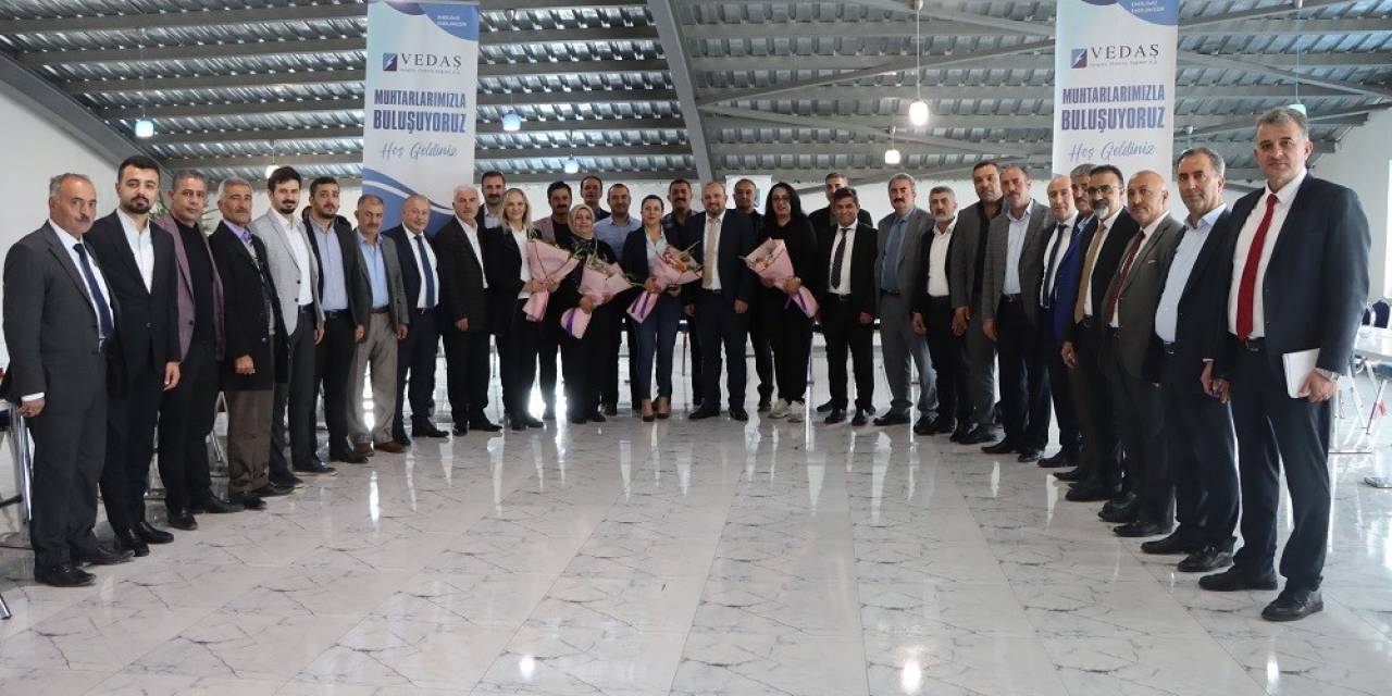 Vedaş Yöneticileri, Muhtarlarla Buluştu