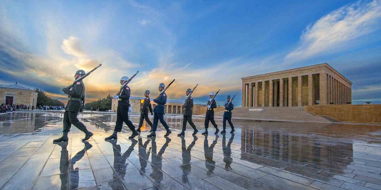 ‘Yüzyılın İzleri’ Bursafotofest’te