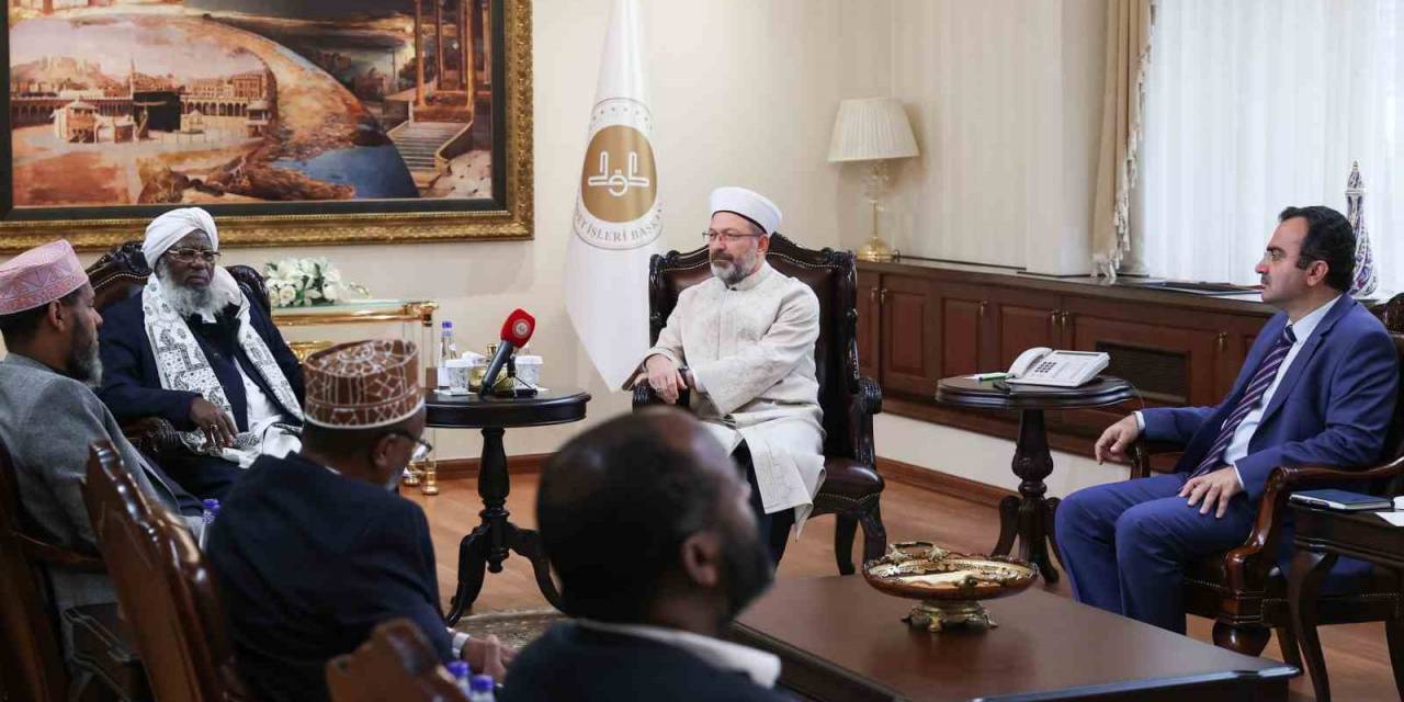 Diyanet İşleri Başkanı Erbaş: “Müslümanlar, Filistin Konusunda Daha Duyarlı Olmalı”