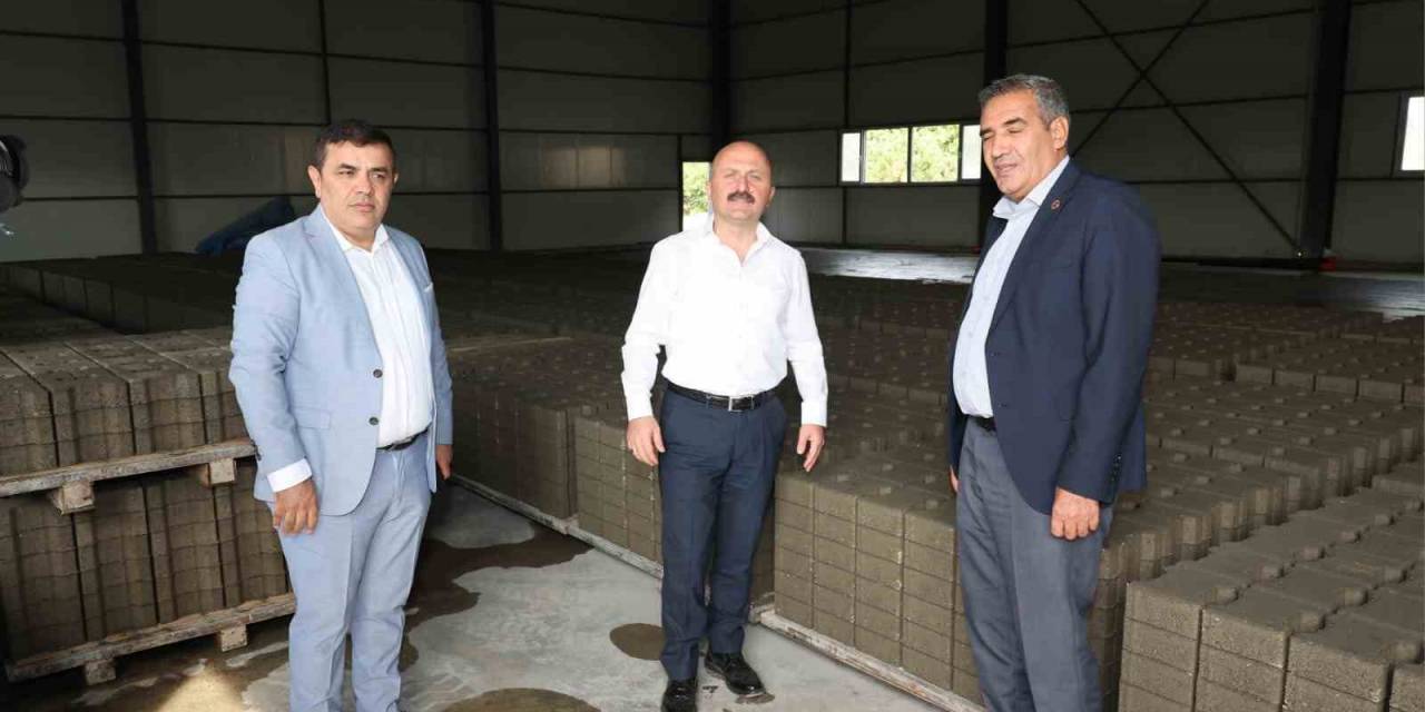 Vali Varol, Kilitli Parke Üretim Tesisini İnceledi