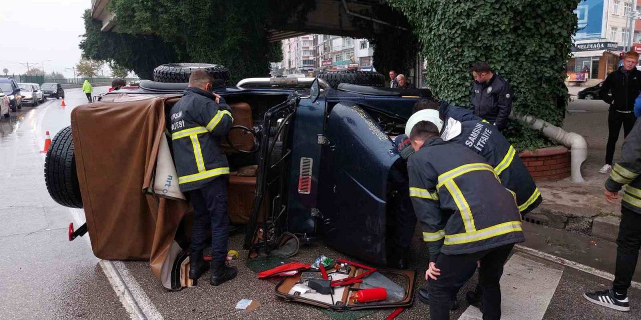 Viyadük Ayağına Çarpan Cip Devrildi