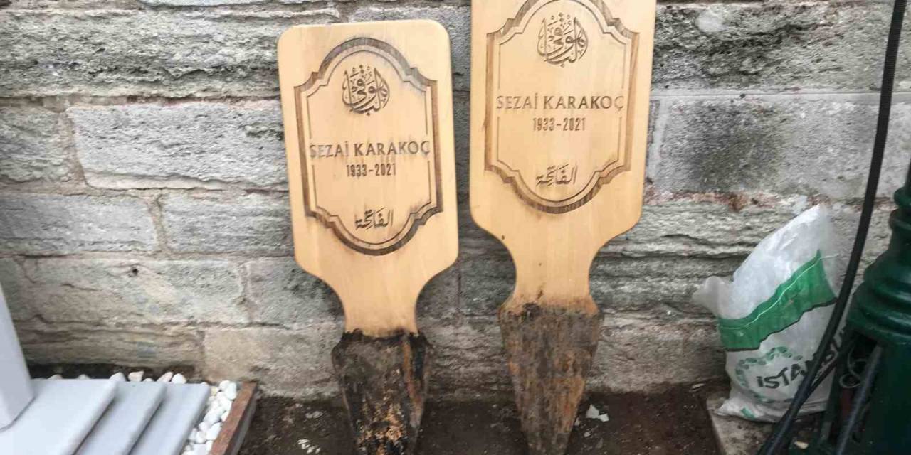 Sezai Karakoç’un Kabrine Mezar Taşı Yerleştirildi