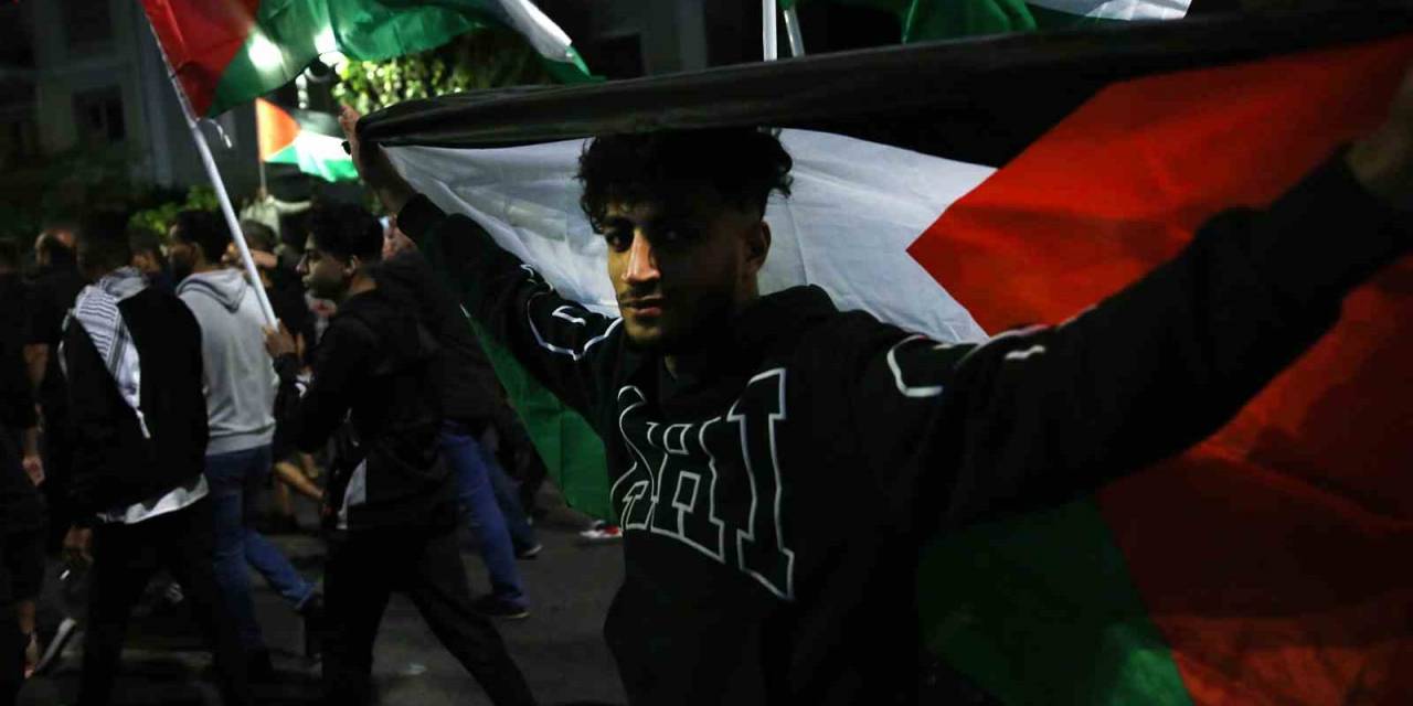 Yunanistan’da Filistin’e Destek Protestosu