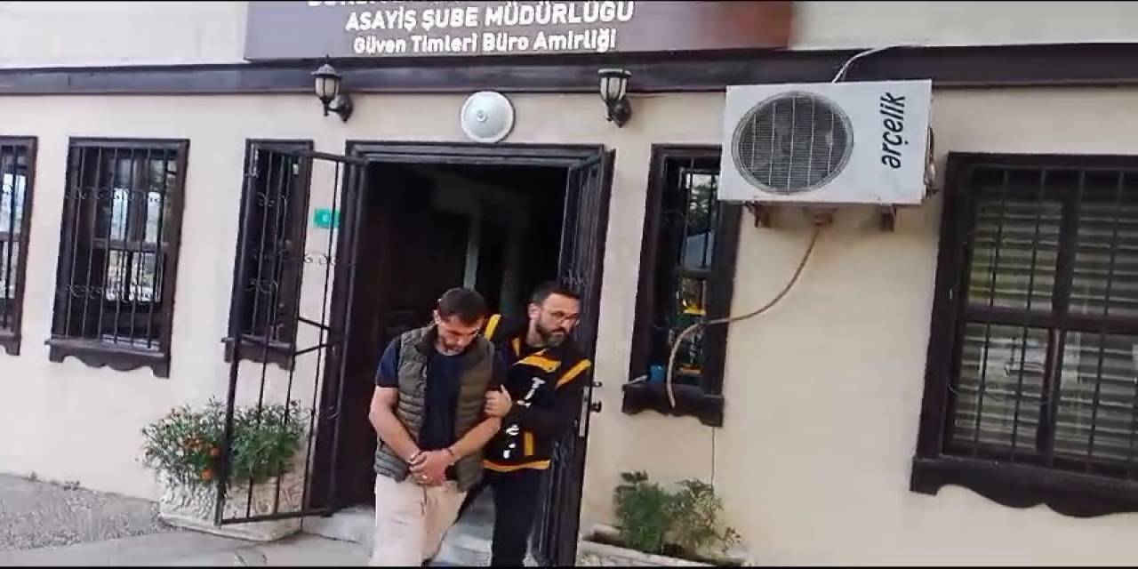 Oto Faresi Kamerada...bursa Polisi O Şüpheliyi Adım Adım Takip Etti