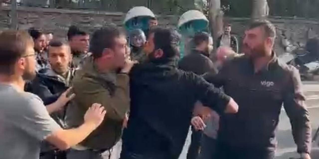 "‘James Bond Gibi Bakamazsın" Diyerek Sokak Ortasında Saldırdılar: O Anlar Kamerada