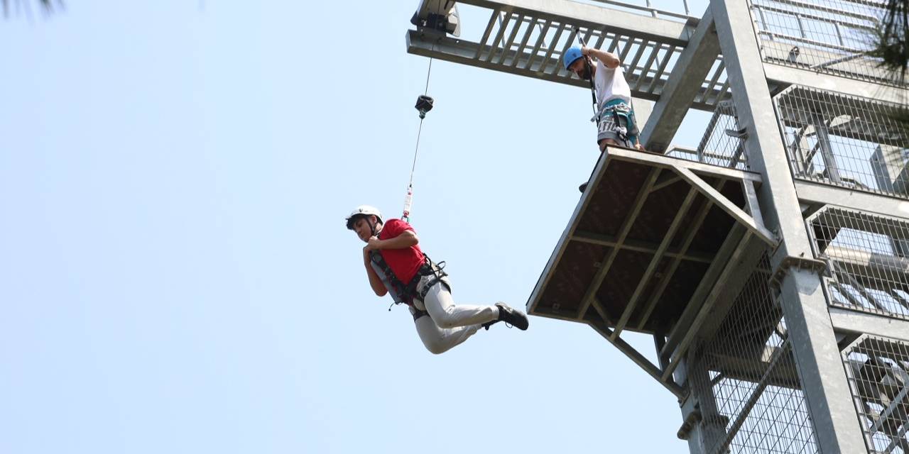 Küçükçekmece’deki Macera Parkları Ziyaretçi Akınına Uğradı
