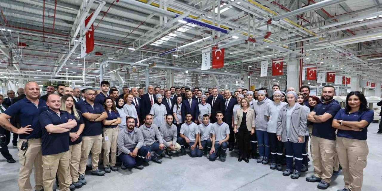 Eczacıbaşı Vitra Bozüyük’e Gömme Rezervuarlar Tesisini Kurdu