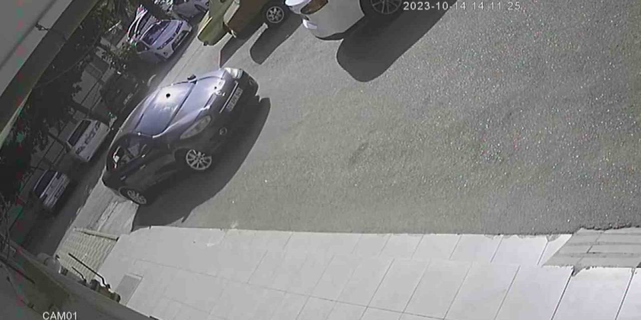 Komşusunun Otomobilini Anahtar Kopyalatıp Çaldı, Yakıt Alırken Yakalandı
