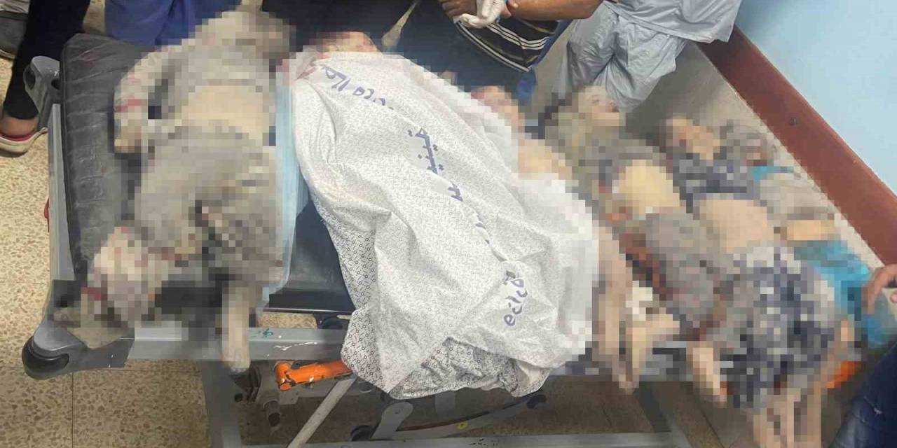 Filistinli Doktor Çocukların Cenazesi Önünde İsyan Etti: "Bu Çocukların Suçu Ne?"