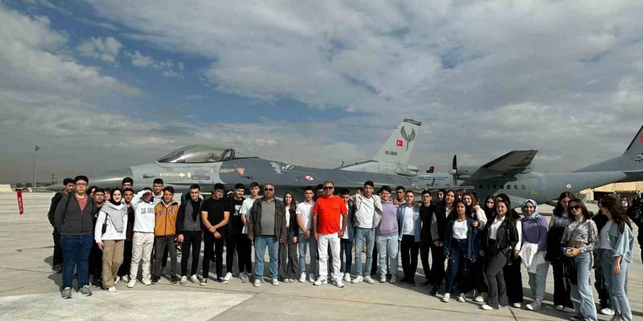 Konya 3’üncü Ana Jet Üssü Kapılarını Lise Öğrencileri İçin Açtı