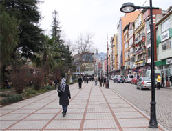 Rize'nin Parlayan Caddesi!