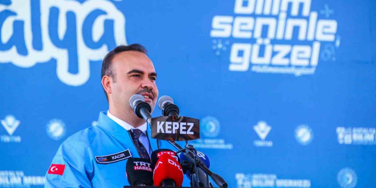 Bakan Kacır: “Ülkemizi Adım Adım Küresel Bir Üretim Üssü Haline Getiriyoruz”