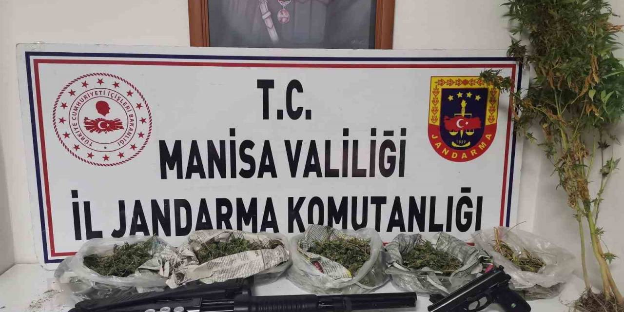 İkametten Uyuşturucu Ve Silah Çıktı