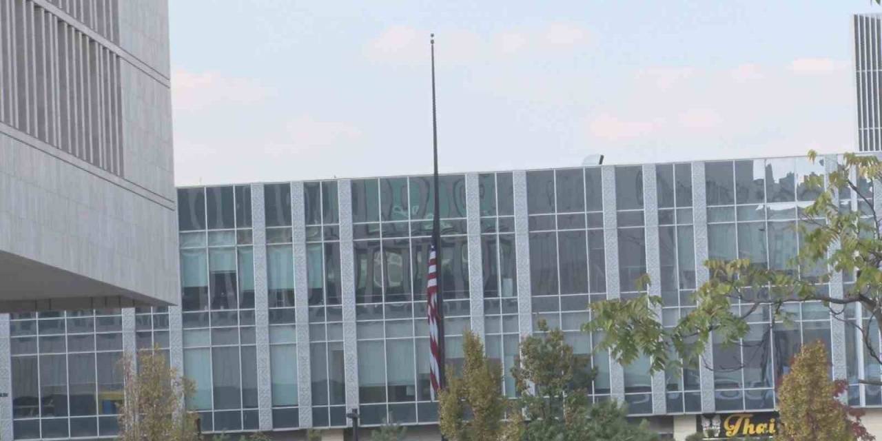 Abd Büyükelçiliği’nde Bayrak Yarıya İndirildi