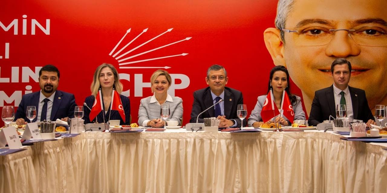 Chp Genel Başkan Adayı Özel: “Milletvekili Grubunda Yüzde 55’e 45 Biz Öndeyiz”