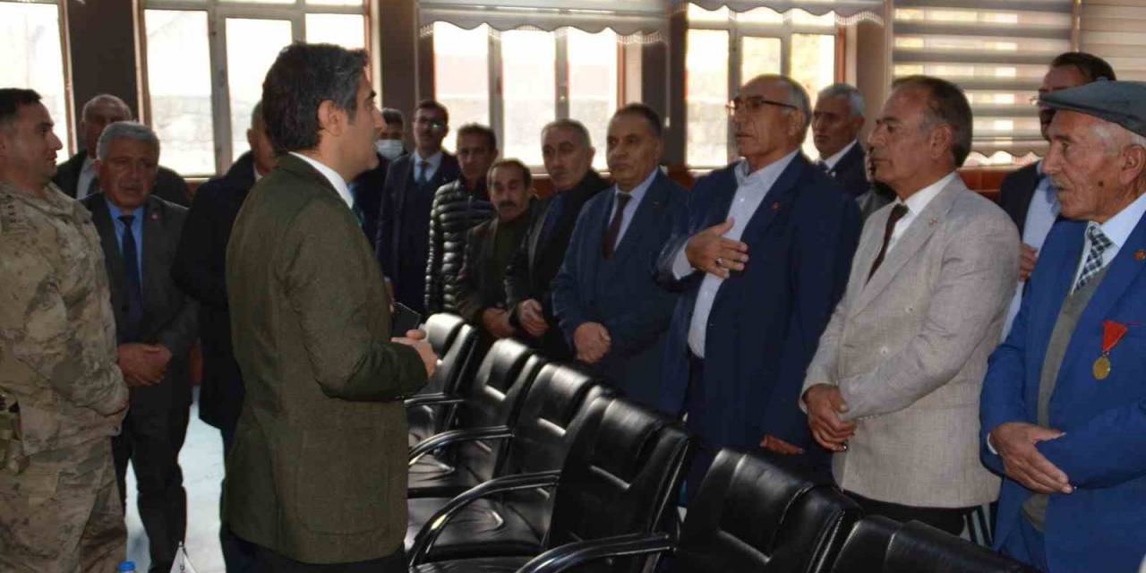 Sarıkamış’ta Muhtarlar Günü Kutlandı