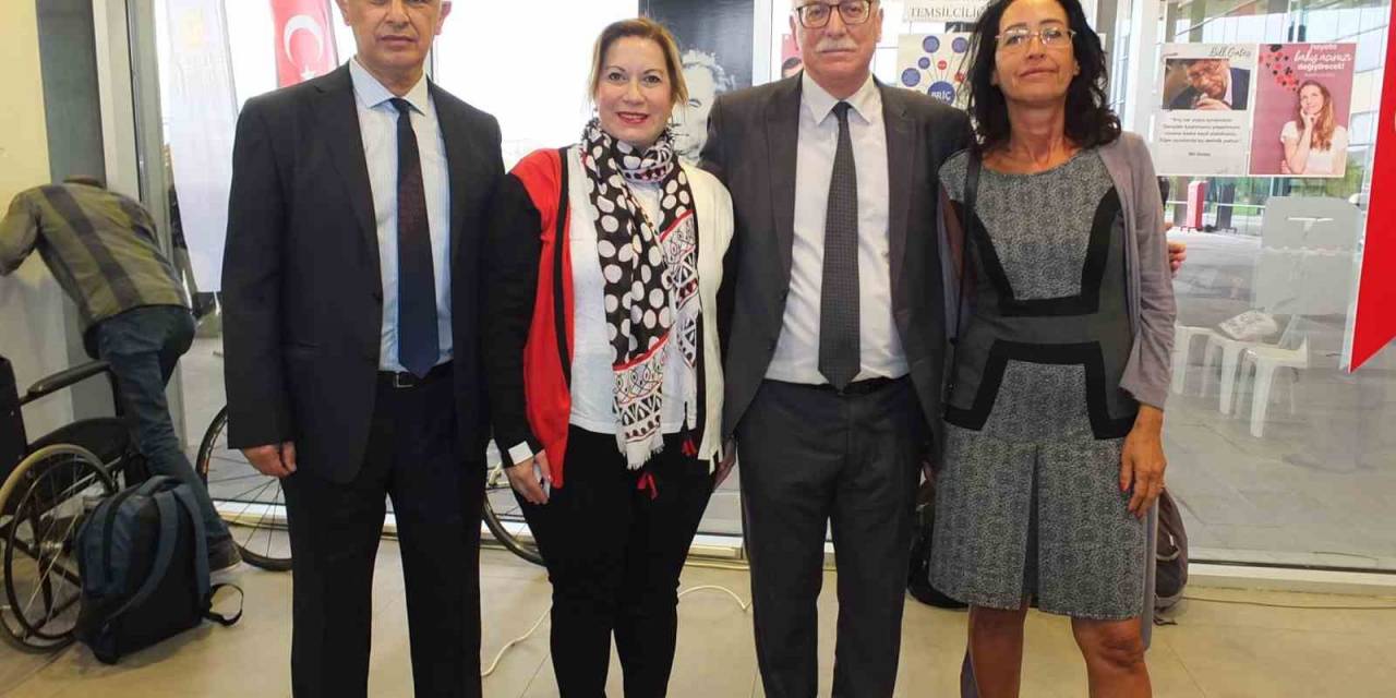 Balıkesir’de Kadın Briççiler Dünya İkincisi Oldu