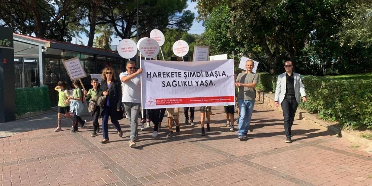 Burhaniye’de Sağlıklı Yaşam Yürüyüşü