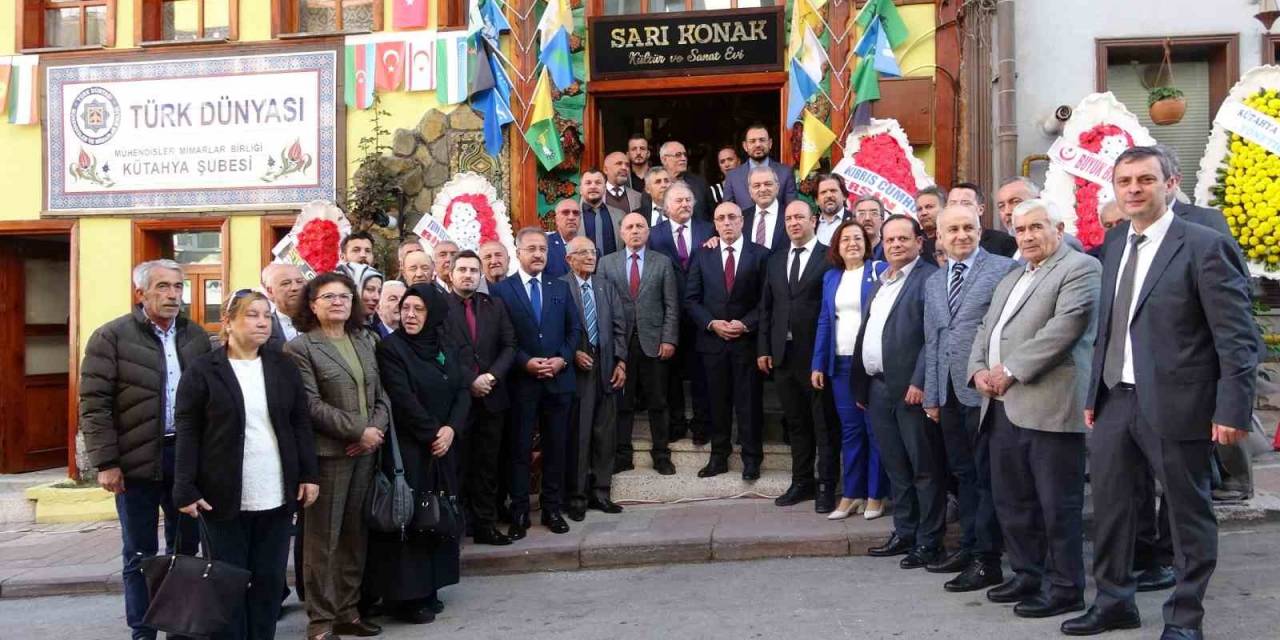 Türk Dünyası Mühendisler Ve Mimarlar Birliğinin Kütahya Şubesi Törenle Hizmete Sunuldu