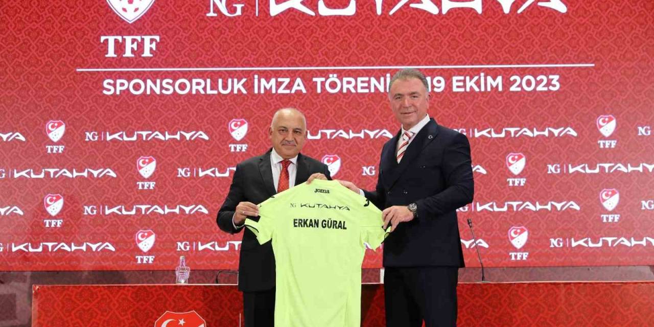 Türk Futbol Tarihinde İlk Kez Hakem Formalarına Sponsor Alındı