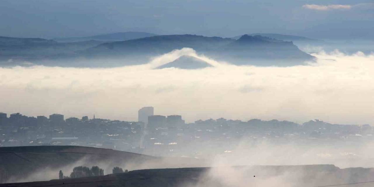 Sivas Sis Denizi Altında Kaldı, Görüş Mesafesi 10 Metreye Düştü