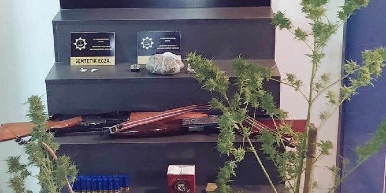 4 İlçede Uyuşturucu Operasyonu: 8 Kişi Gözaltına Alındı