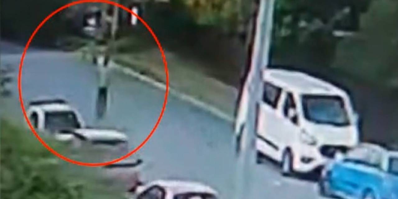 Arnavutköy’de Oto Tamircideki Araçların Teypleri Çalındı