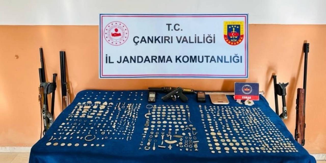 Bizans Ve Roma Dönemine Ait Çok Sayıda Tarihi Eser Ele Geçirildi