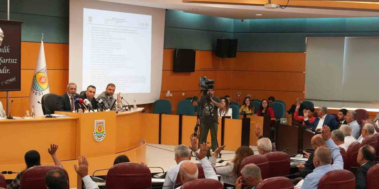 Bozdoğan: "4.5 Yılımız Enkazı Kaldırarak Geçti"