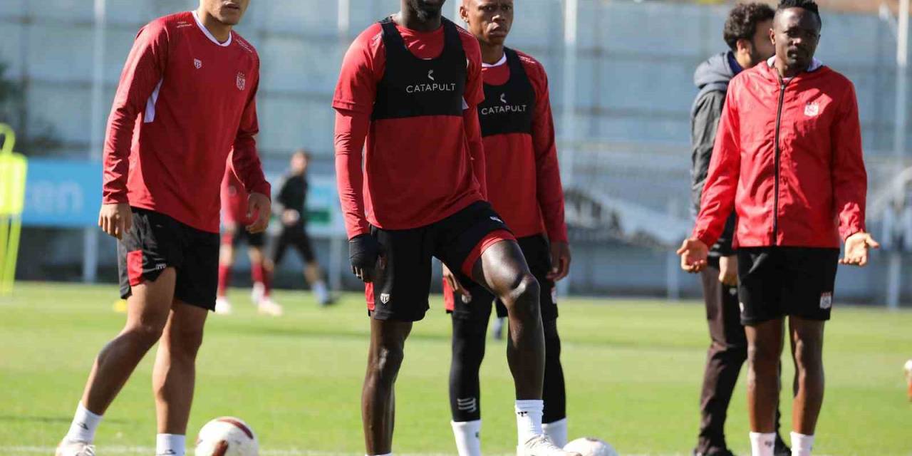 Sivasspor 3 Puan Parolasıyla Hazırlanıyor