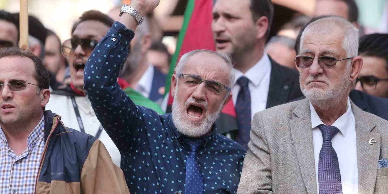 Bursa’da Binlerce Kişi İsrail’e Tepki Gösterdi