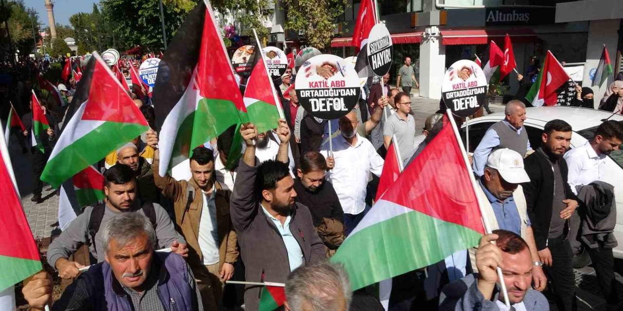 Uşak’ta Filistin’e Destek Yürüyüşü