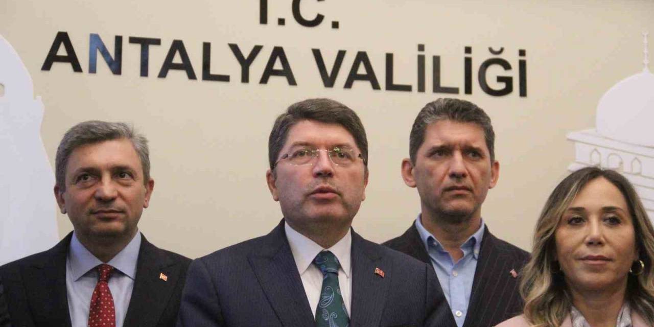 Bakan Tunç: "İsrail Uluslararası Anlaşmaları Çöpe Atıyor"