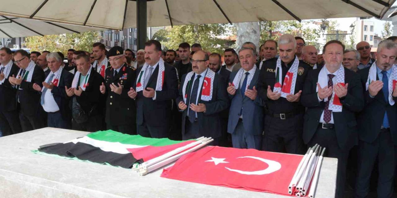 Balıkesir Filistin’in Yanında