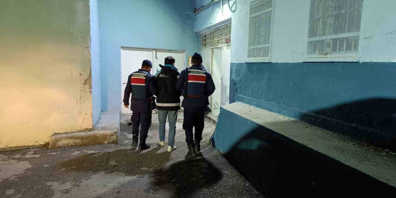 Kastamonu’da Aranan Şahıslara Yönelik Operasyon: 2 Gözaltı