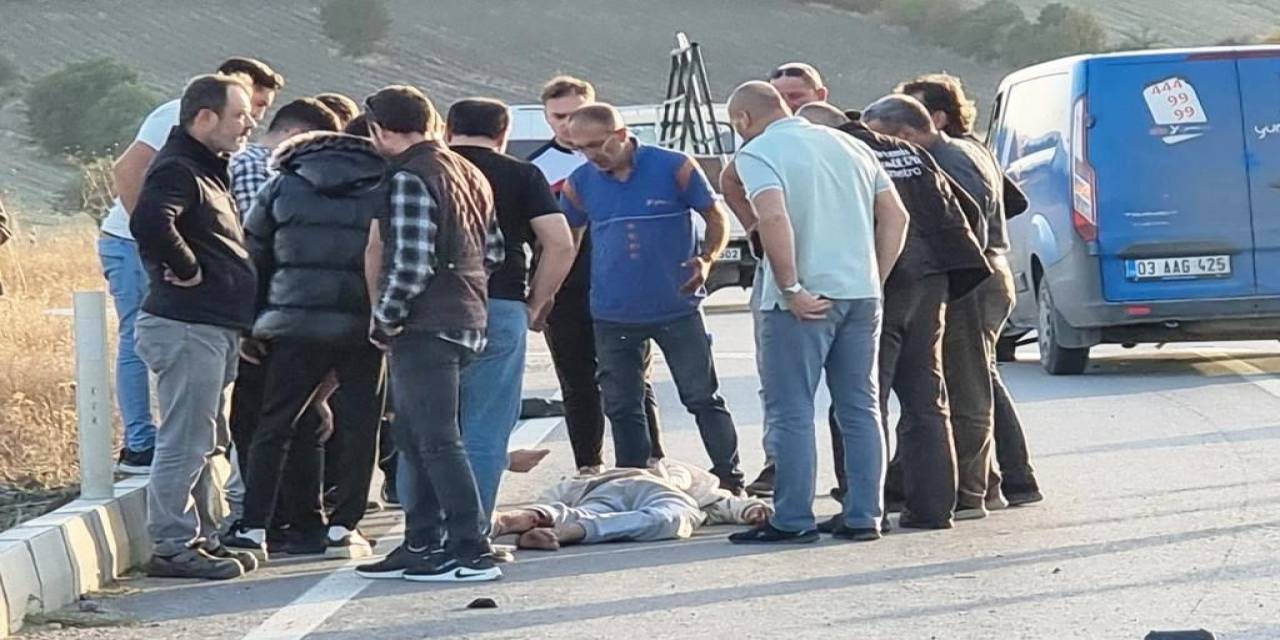 Domaniç’teki Trafik Kazasında Motosiklet Sürücüsü Ağır Yaralandı