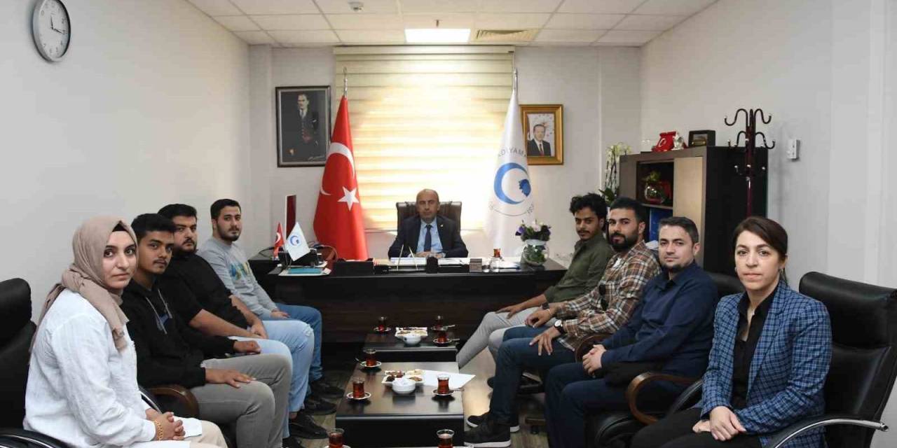 Rektör Kelleş, Filistinli Öğrenciler İle Bir Araya Geldi