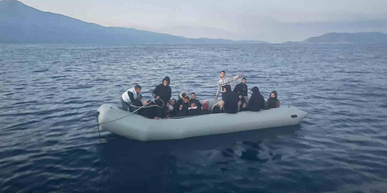 Kuşadası’nda 58 Düzensiz Göçmen Kurtarıldı