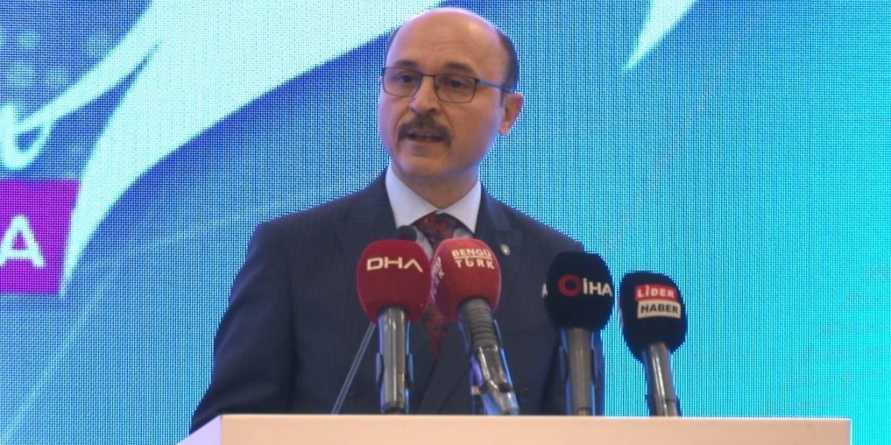 Türk Eğitim-sen Genel Başkanı Geylan: "Bıkmadan, Usanmadan Fikri, Vicdanı Hür Nesiller Yetiştirmeye Devam Edeceğiz"