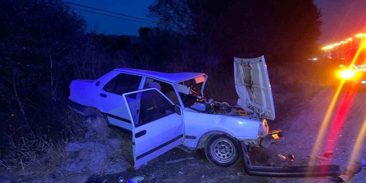Kastamonu’da İki Otomobil Çarpıştı: 4 Yaralı